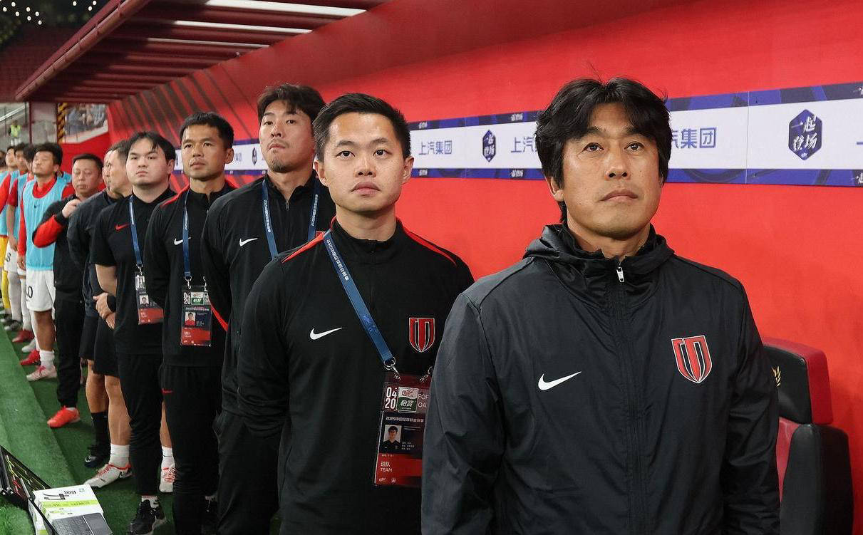 中超转会期走向成谜,深圳男篮强势反弹,质疑声仍在,阵容厚度经受考验的简单介绍-英雄联盟